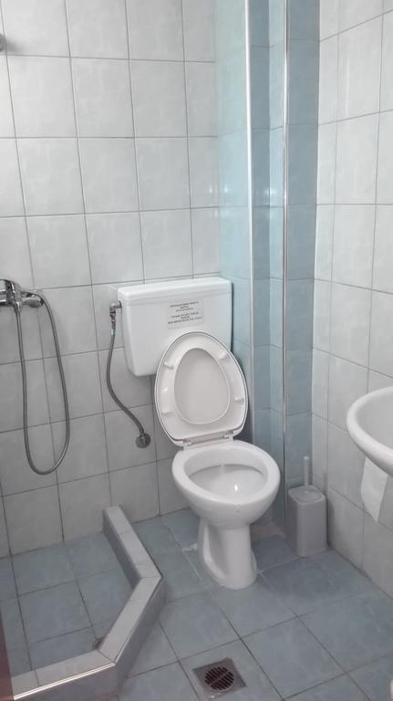 Ξενοδοχείο Φαμίλια Λουτρά Βόλβης Εξωτερικό φωτογραφία