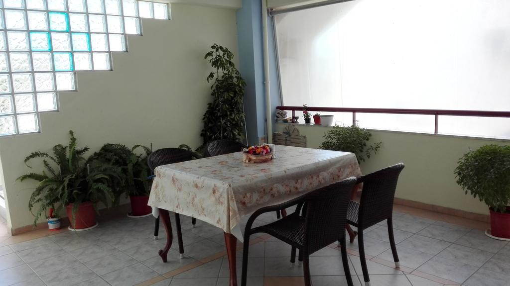 Ξενοδοχείο Φαμίλια Λουτρά Βόλβης Εξωτερικό φωτογραφία